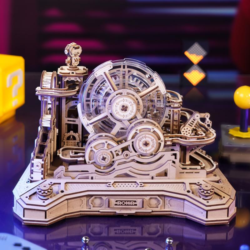 Robotime Rokr Wooden Puzzles 3D Gear Ball Challenge Machine Mechanical Model DIY Pinball Game Model kits for Adult Teens EGC01
