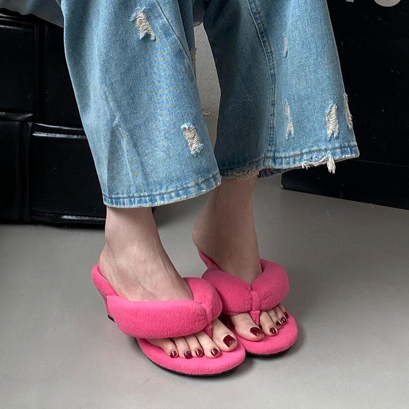 Fashion New Footwear Flock Women Wedges Slippers Flip Flops Shoes Fashion Round Toe Ladies Wedges Slippers Shoes Female Sandals Slides