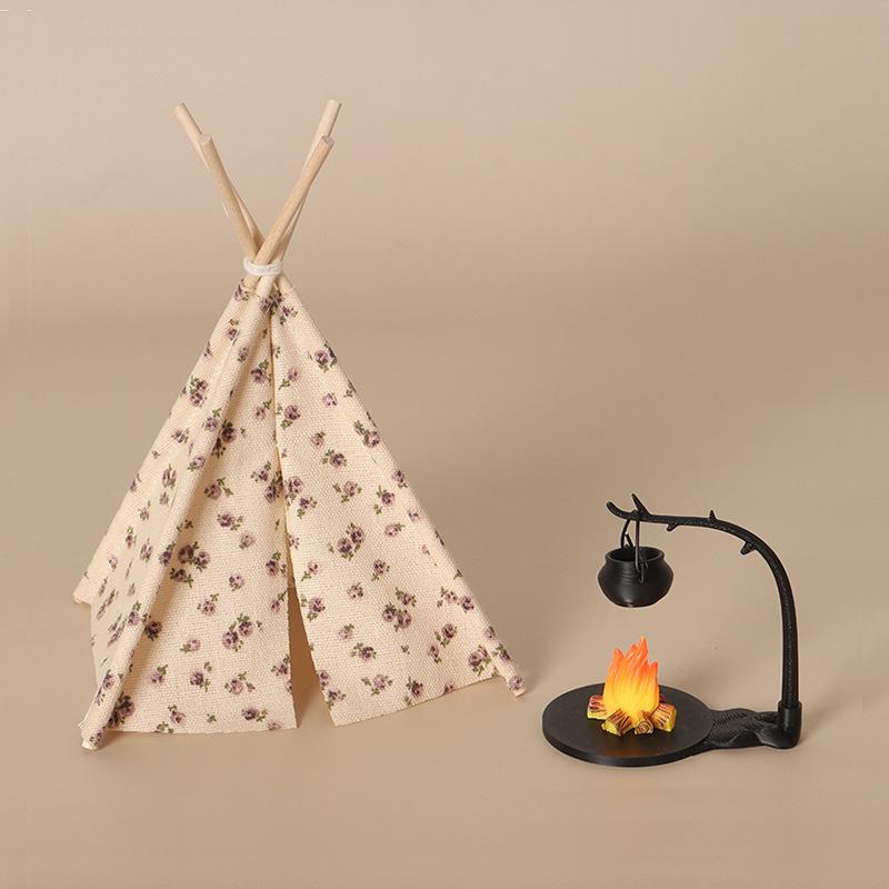 1:12 Scale Camping Tent Model Decoration Simulated Outdoor Tent Ornament Miniature Scene Accessories Doll Small Tent Toy