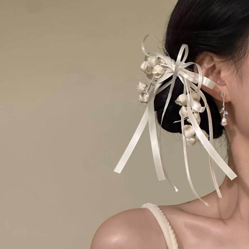 Fairy Aesthetic Hair Clip with Cherry Blossom Bell Lily Of The Valley Bow for Vintage Styling бежевый