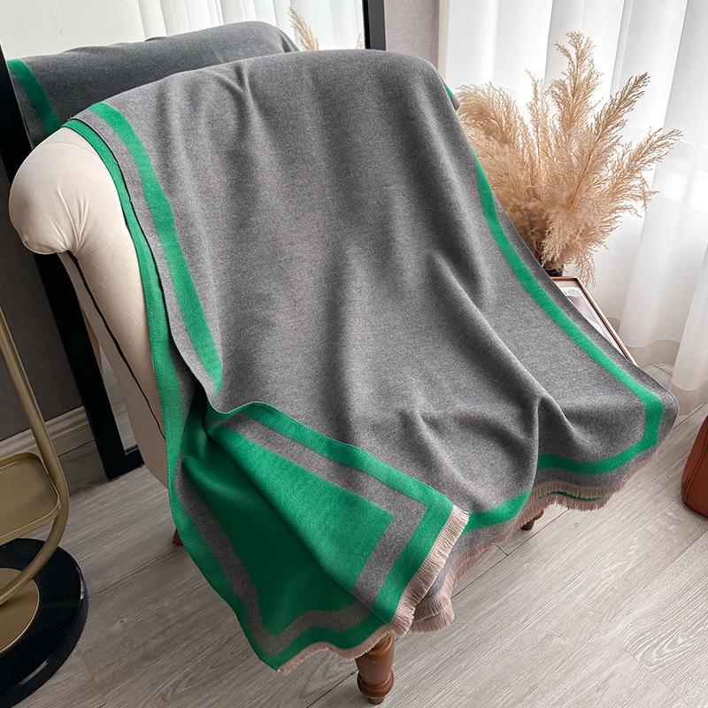 Autumn And Winter Simple Plain Color Soft Thickened Imitation Cashmere Scarf Women'S Elegant Versatile Double-Sided Contrasting Shawl Scarf