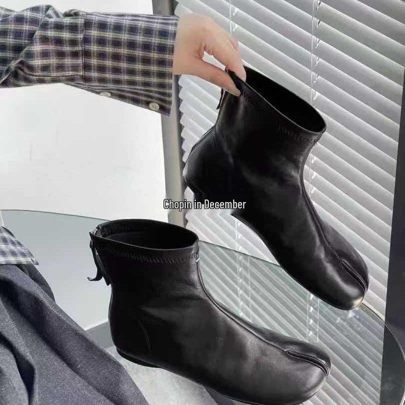 Versatile Women's Low Heel Split Toe Short Boots with Back Zipper.