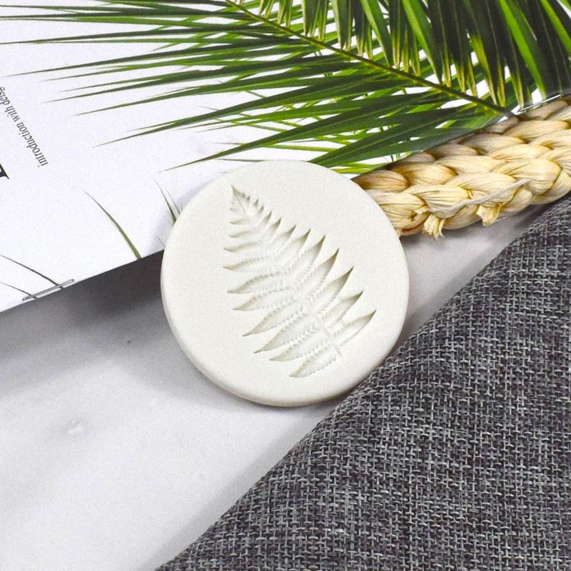 3D Plant Leaf Shaped Fondant Chocolate Mould Cake Topper Decorating Tools for Creative Baking Silicone Mold Easy To Clea