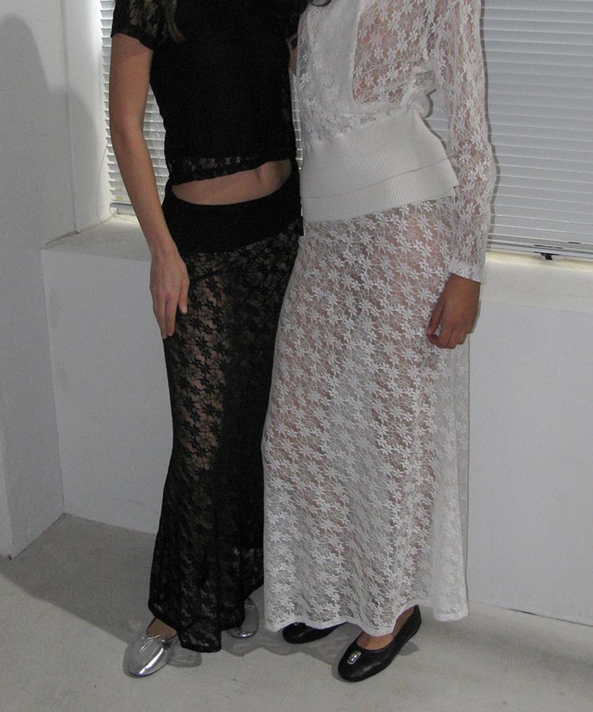 Partimento Woman Lace Flare Maxi Skirt_White