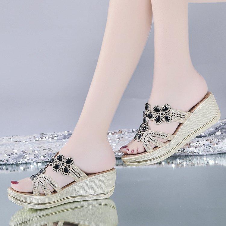 Fashion Summer Women Slippers Crystal Roman Style Round Toe Platform Outdoor Flip Flops Casual Daily Wedge High Heel Beach Sandal Slides
