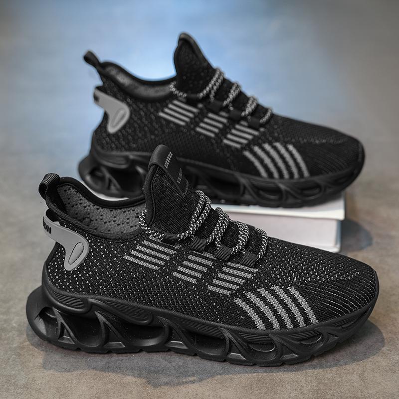 

2025 summer new sports shoes men s shoes large size men s shoes mesh casual shoes men s lightweight running shoes 46