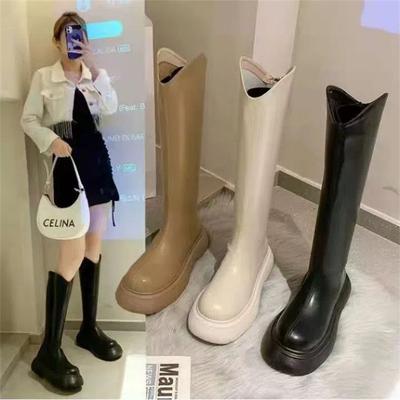 Augmenter la hauteur et affiner Bottes Martin bottes pour femmes 2025 nouvelle tendance de la mode Bottes de chevalier à col V bottes populaires polyvalentes