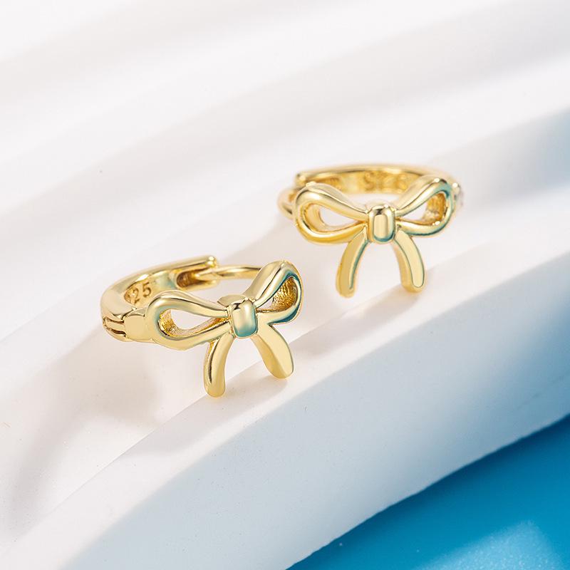 Hollow Butterfly Knot Hoop Earrings: Women's Versatile, Fresh, Cute Style, Exquisitely Designed Niche Jewelry