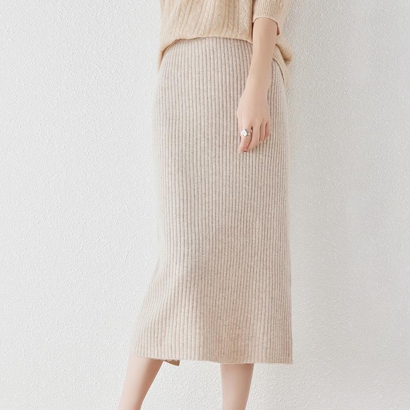 Women's 100% Wool Elastic High-Waist Knitted Midi Skirt with Back Slit