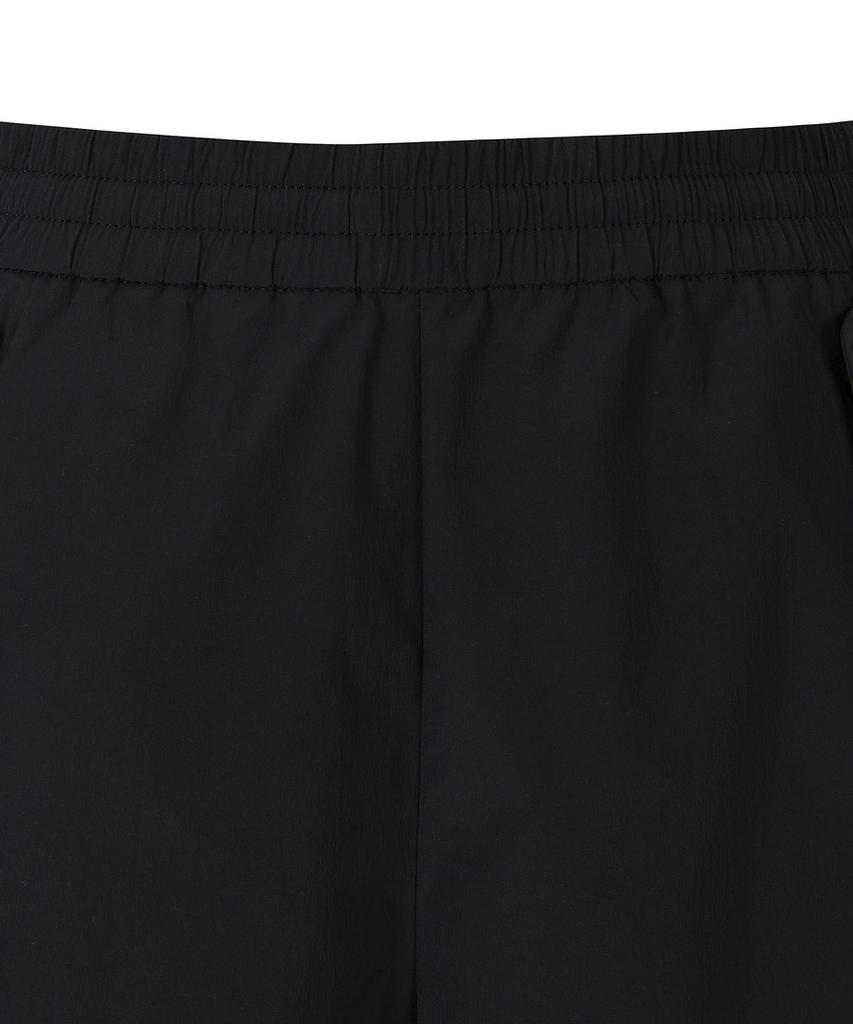 DISCOVERY EXPEDITION Women'S Freshvent Lightweight Woven Training A-Line Shorts (Black)