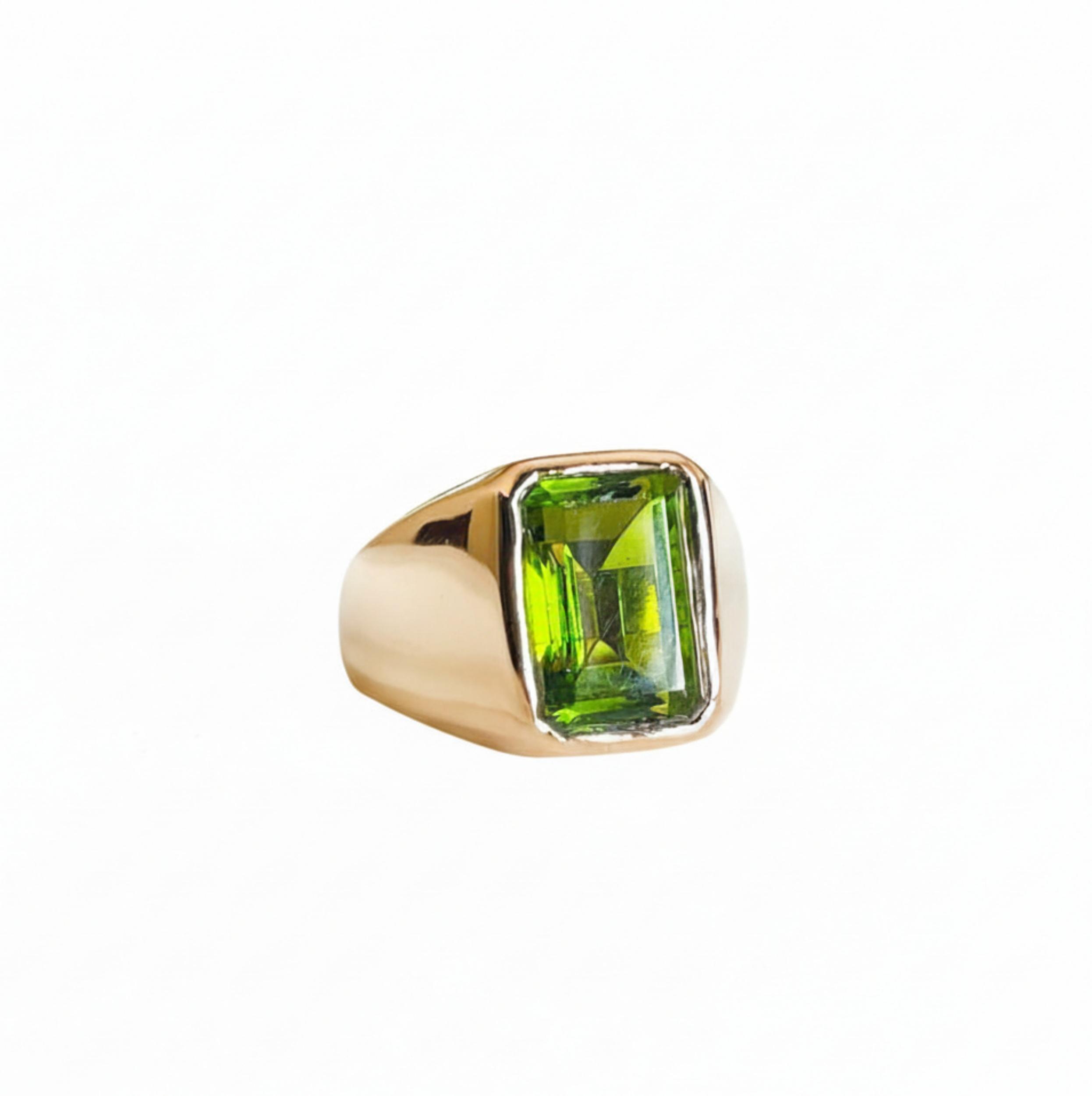 

Emerald Cut Green Peridot Signet Ring, 925 Solid Sterling Silver, Large Rectangular Peridot Ring, Handmade Jewelry 12 медный