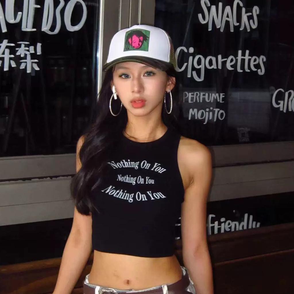 Hip Hop Street Smiley Embroidery Pattern Patch Baseball Cap Men'S And Women'S Mesh Shade Truck Hat