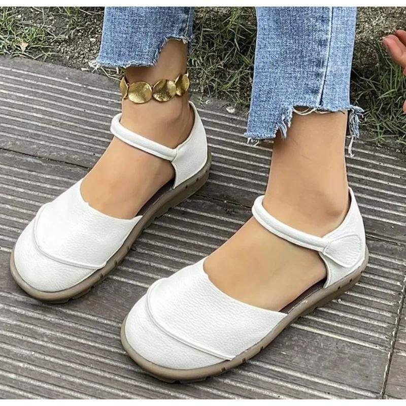 Retro Handgefertigte Weiche Leder Flache Sandalen 2025 Sommer Neu Lässig Vielseitig Bequem Weiche Sohle Damen Flache Schuhe