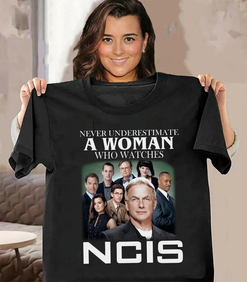 

Never Underestimate A Woman Who Watches Ncis Unisex T Shirt Unisex T-Shirt S