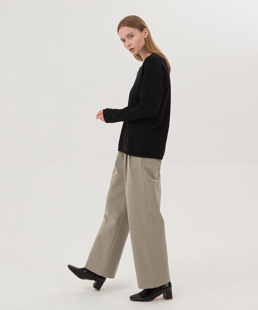 NONLOCAL V-Neck Knit - Black