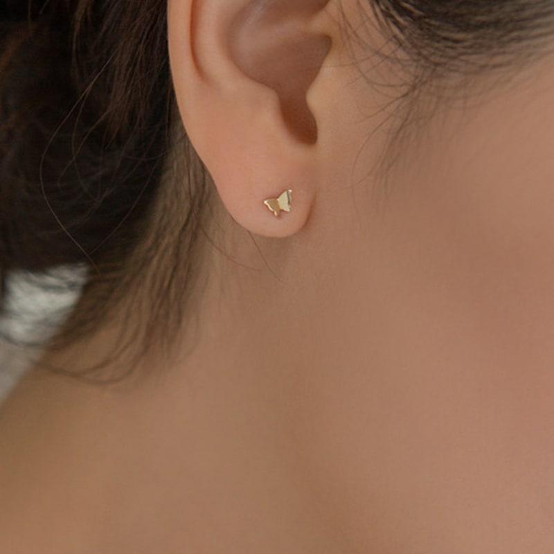 LUNNE 14k Butterfly Piercing Earrings (14k Gold) S13