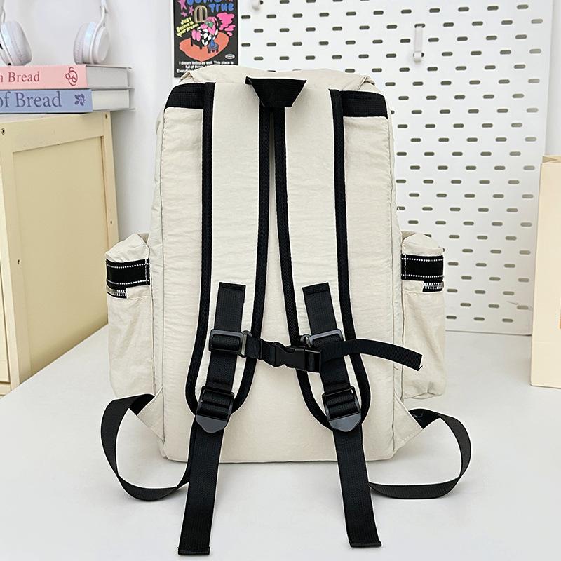 Casual Backpack New Lightweight High-value Bag for College Students and Men's Travel Outdoor Backpack