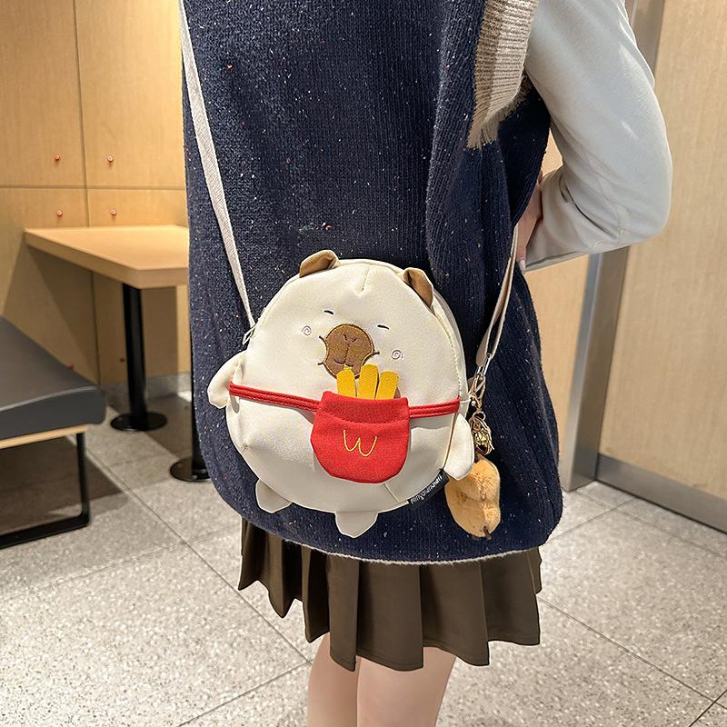 Super cute kapibara fun cartoon diagonal span bag girl heart cute water guinea pig small round bag girl storage backpack