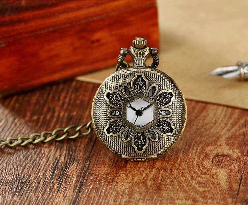 Vintage Pocket Watch Collection Quartz Universal Casual Vintage Pendant Pocket Watch