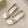 Spring and Autumn new shallow single shoes elegant pearl mother shoes one pedal lazy shoes simple loafers Doudou shoes women