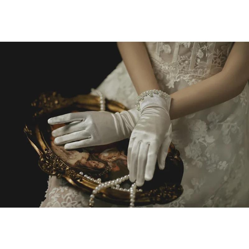 Gants de mariée ivoire, nouveauté, bon marché, pour femme, mariée, perles, accessoires de mariage, 2024