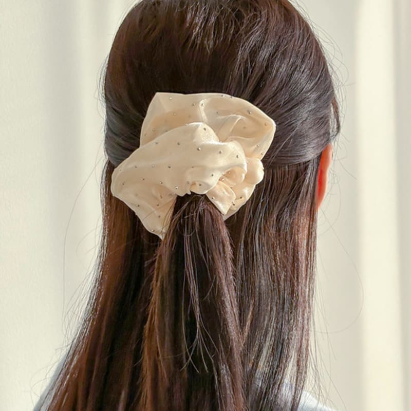 

GETMEBLING серебристый точечный скрабчи_сатин WHITE(H276-WH)