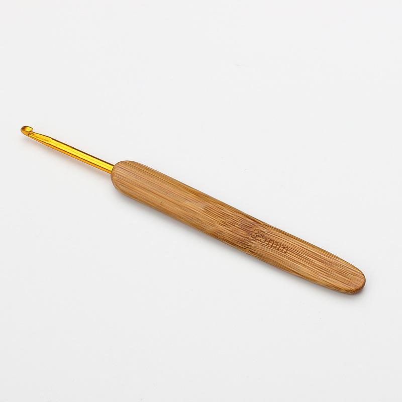Carbonized Bamboo Handle Crochet Hook for DIY Knitting and Sweaters - Rounded Head