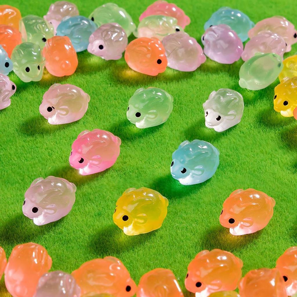 Miniature Luminous Resin Animal Ornaments: Cartoon Desktop & Car Decorations