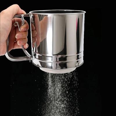 Agitator de făină de mână Sită din oțel inoxidabil cu plasă Cupă pentru zahăr glazurat Instrument de coacere presat manual Presat manual Ciurtoare