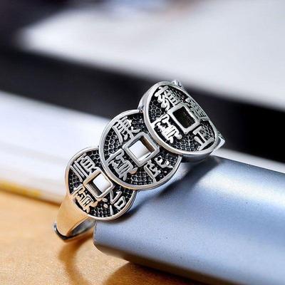 Retro Glück anziehender Kaiserring: Dominierendes Offenes Silber-Kupfer-Münzdesign für Männer und Frauen
