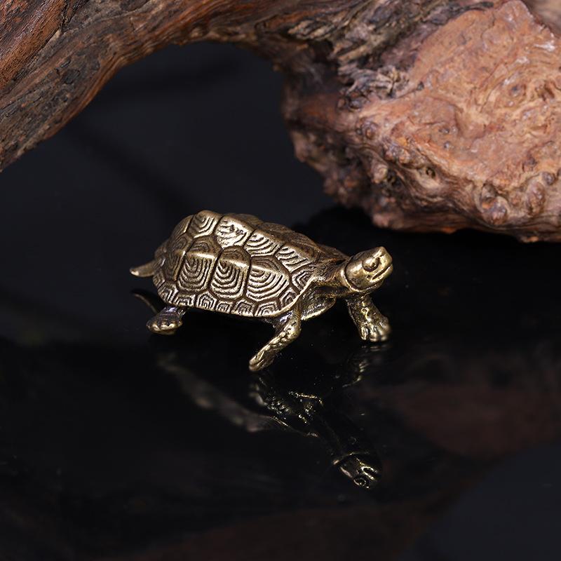 Handcrafted Longevity Turtle Ornament - Solid Old-Fashioned Tea Pet Gift for the Home