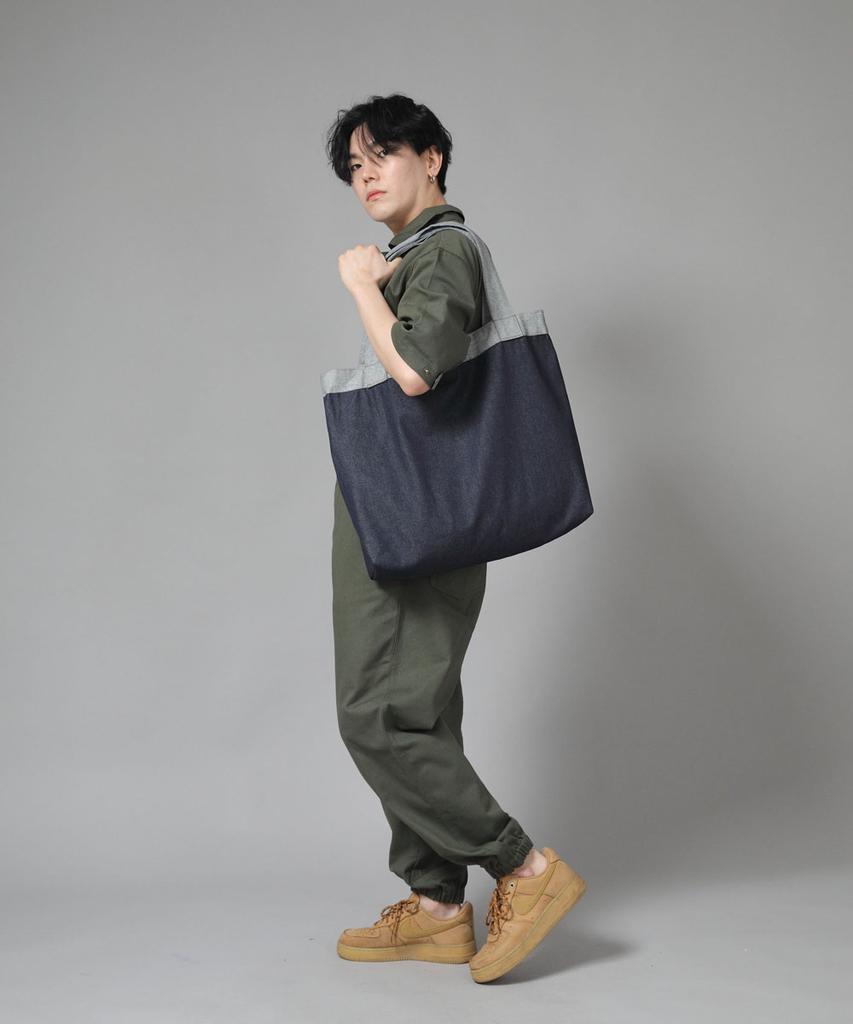 Saintcrew Button-Open Oversized Shoulder Bag Bob-117 Denim Indigo Brs