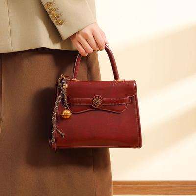 Korean Retro Handbag, A Casual Single-shoulder Crossbody Bag for Women, A Unique and Stylish Instagram Crossbody Bag