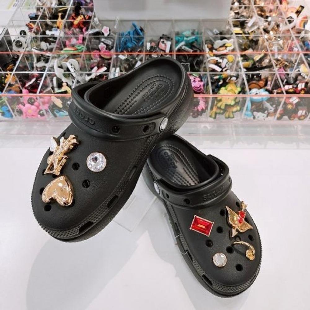 

Crocs Hc04 Classic Platform Clogs Black 206750 001 BLACK/W9 (260)