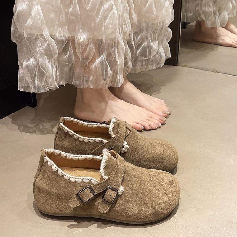 A New Style of Flat Shoes for Women, Fashionable and Versatile, Retro, One-foot Round Toe Single Shoe