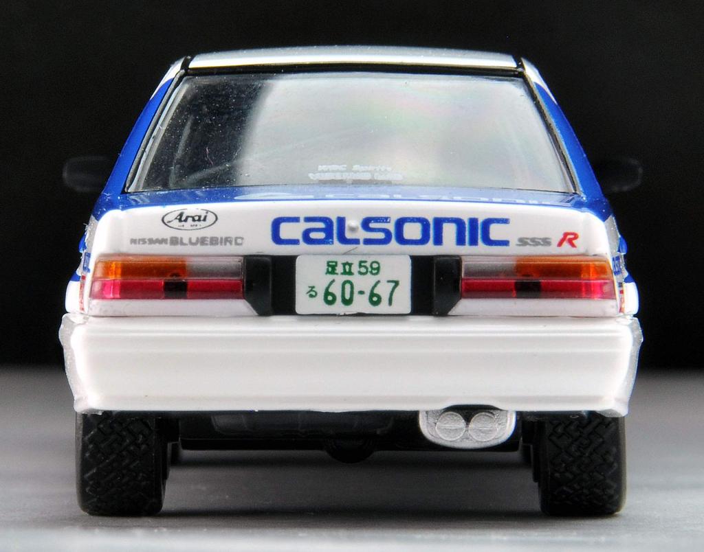Tomica Limited Vintage Neo Maßstab 1/64 LV-N185b Nissan Bluebird SSS-R 1988 All Japan Rallye Meisterschaftsteam Calsonic Fertigmodell