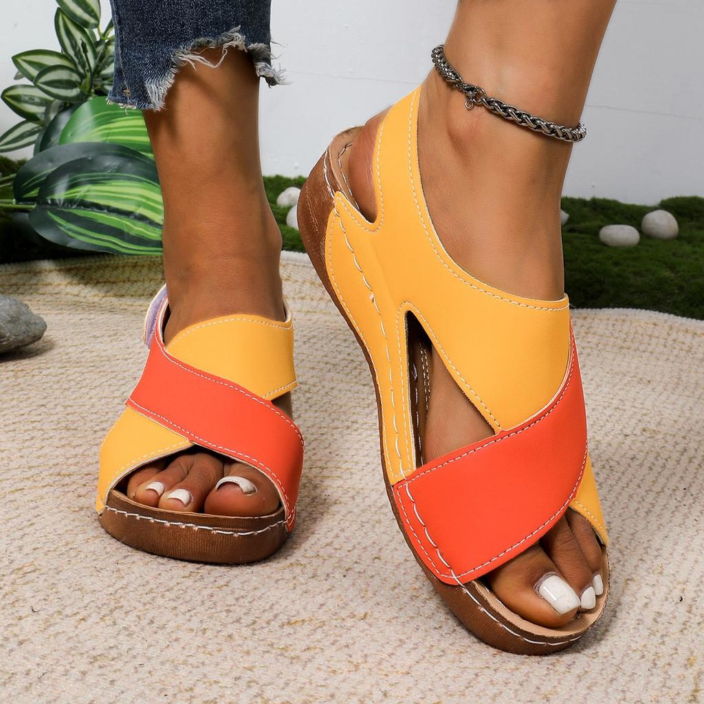 Dames Sandaler med Kontrasterende Kilehæl, Casual Sko med Åpen Tå og Tykk Såle, Komfortable Sandaler med Ankelstropp
