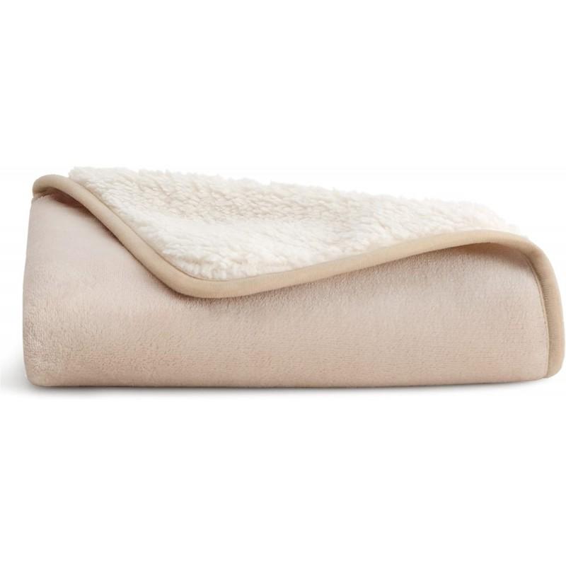 Extra Thick Waterproof Pet Blanket Dogs Cats Warm Sleeping Mat Non-Slip Machine Washable Indoor Use