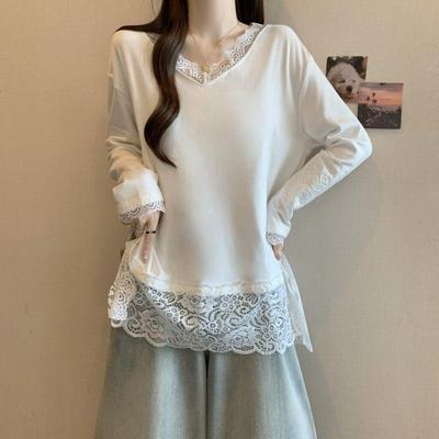 Plus Size V-Neck Velvet Lace Patchwork Long Sleeve Top for Women - Autumn/Winter 2025 Fashion