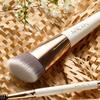 302 Waterdrop Foundation Brush