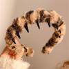 Korean Retro Leopard Print Plush Headband With Teeth Anti Slip Face Washing Makeup Hair Hoop Autumn Winter Women Hair Decor