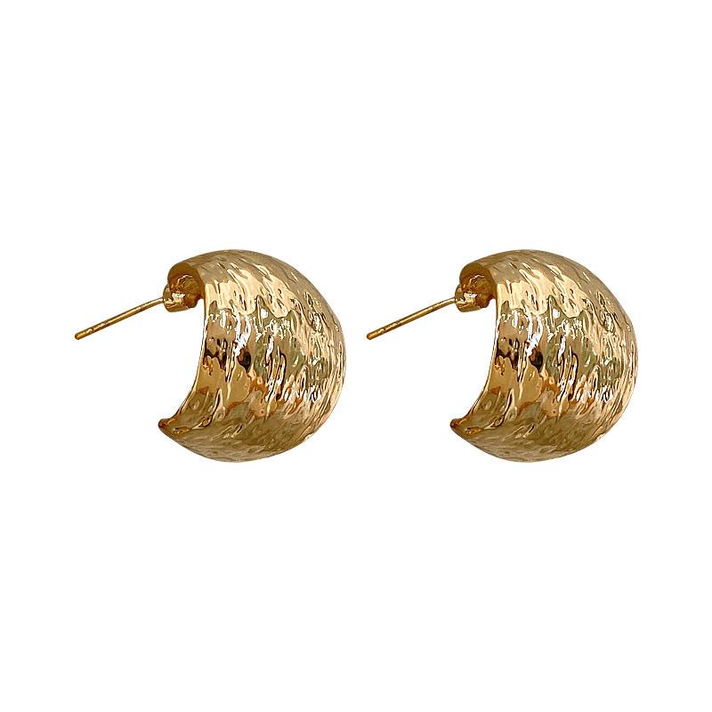 S925 Silver Pleated Metal Stud Earrings - Exaggerated, Versatile, High-End Ear Jewelry