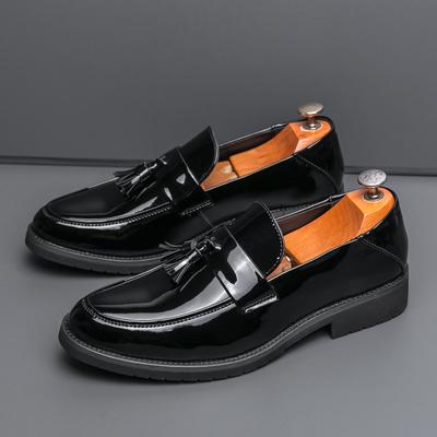 Sapatos Casuais de Couro Masculinos Mocassins de Condução slip on Mocassins Leves Masculinos Borlas da Moda Festa Casamento Sapatilhas calçado