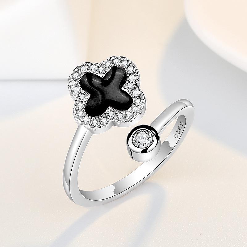Qiaolanxuan Rose Gold Zircon Four-Leaf Clover Ring