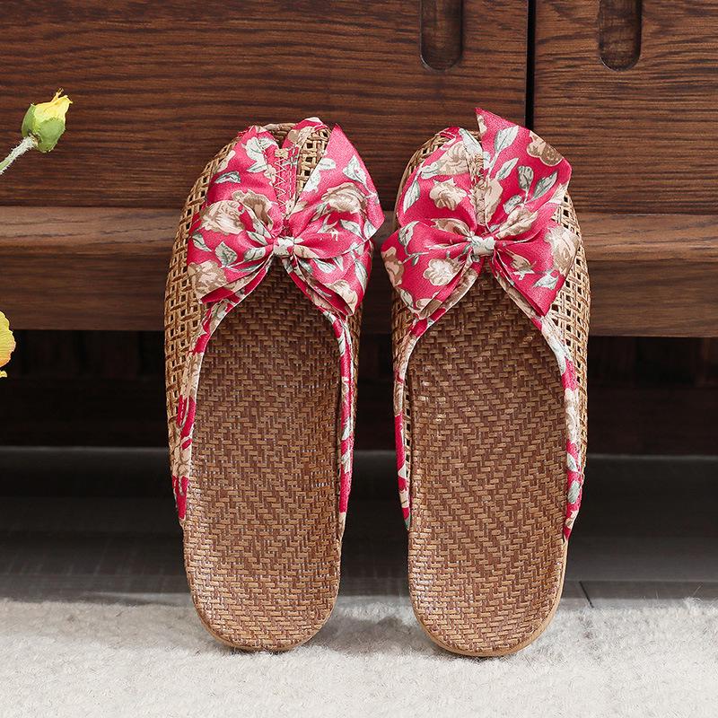 Rattan Summer Slippers: Breathable Indoor Footwear for Men & Women