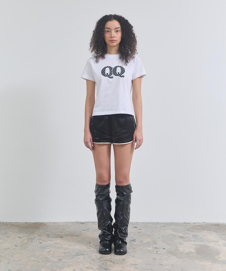 Eikyueikyuhauseukeulleob Big Qq T-Shirt [White]