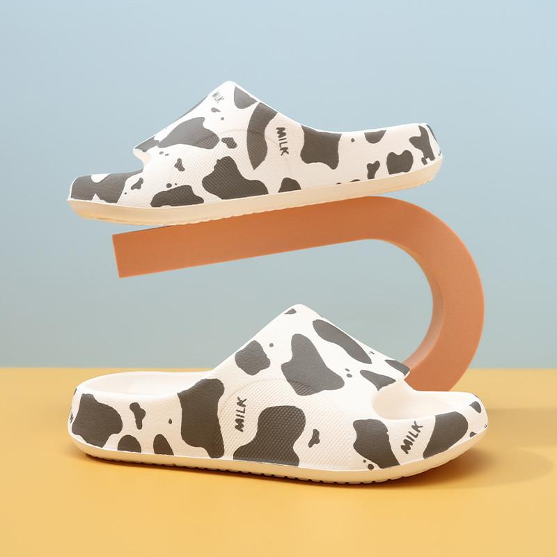 Cute Comfortable Summer Childrens Slippers For Boys And Girls With Nonslip Soft Eva Bottoms