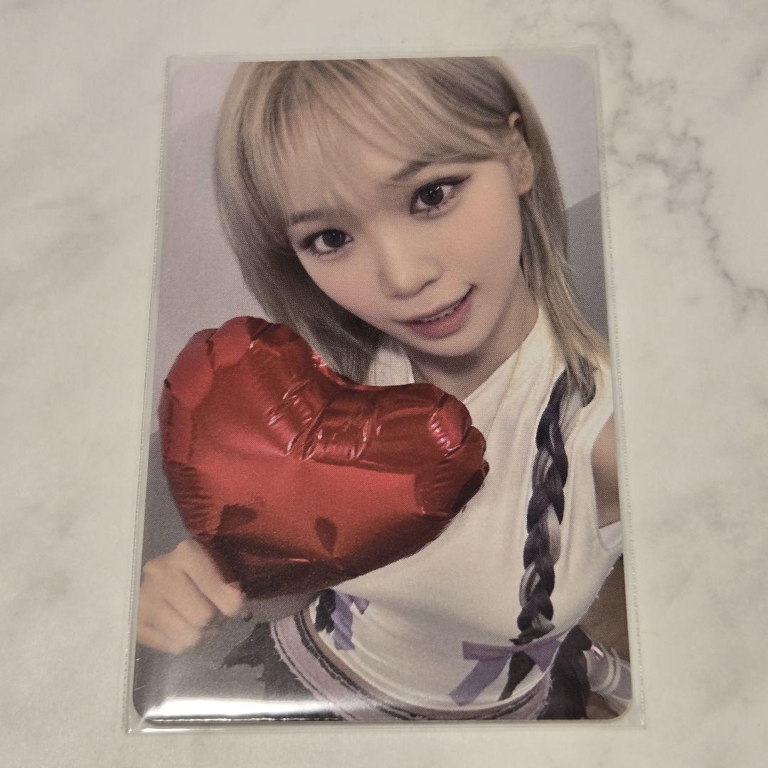 

[USED] EASY Chaewon Showcase Limited Trading Card Bonus Trading Card Photo Card