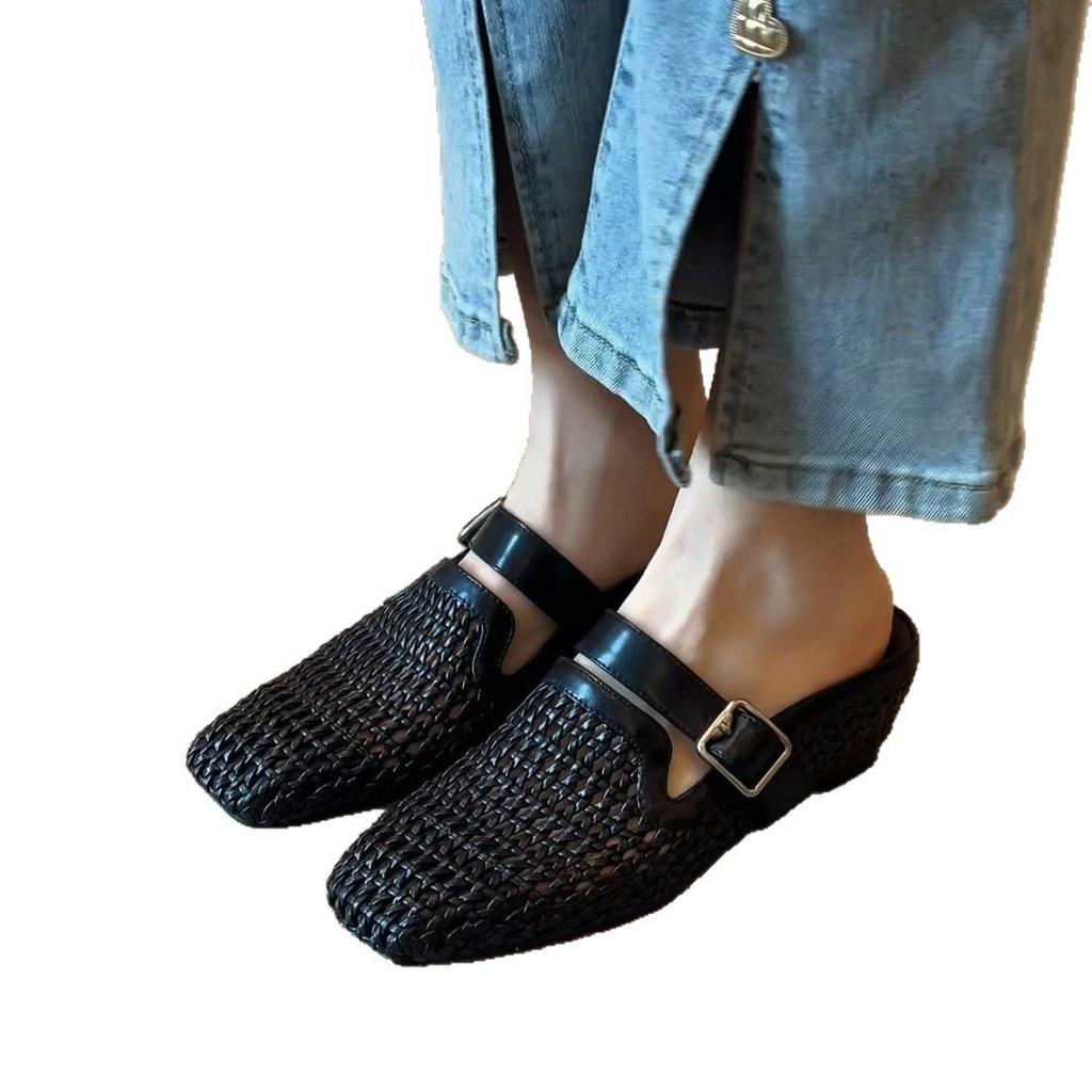 Lan Cabinet 2025 Summer New Holiday Wind Woven Wedge Heel Muller Shoes Belt Buckle Breathable Bag Head Outer Slippers