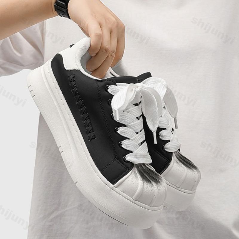 Fashion 2025 New Low Top Fashion Trend Casual Thick Soled Sports Shoes for Men Comfortable Niche Design Non Slip Lace Up Chunky sneakers